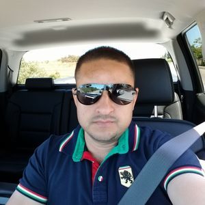 Meet your Posher, Jaime